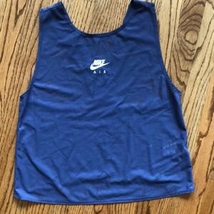 Nike lightweight tank